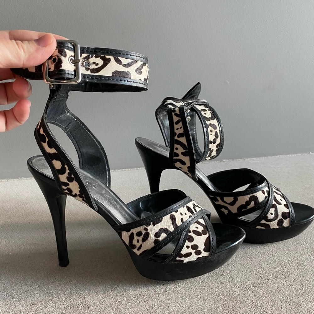 Like new Guess, sz 8